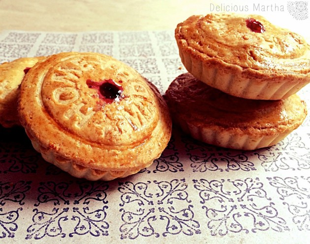 Blueberry-Little-Pies-3-2