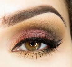 ojos avellana burdeos y dorados